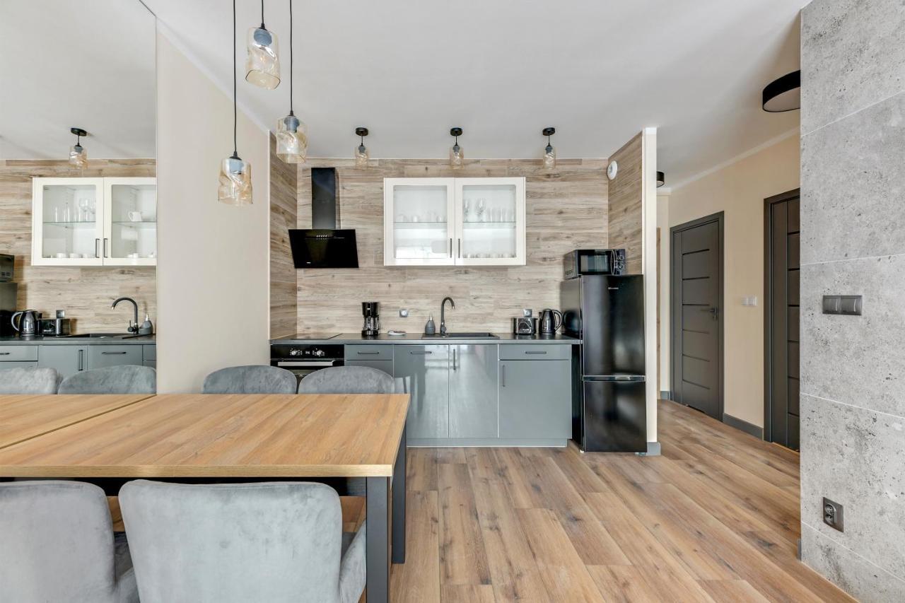Angielska Grobla 5 Apartments Deluxe Old Town グダニスク エクステリア 写真