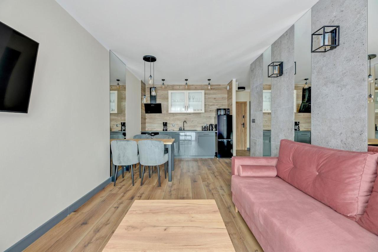 Angielska Grobla 5 Apartments Deluxe Old Town グダニスク エクステリア 写真