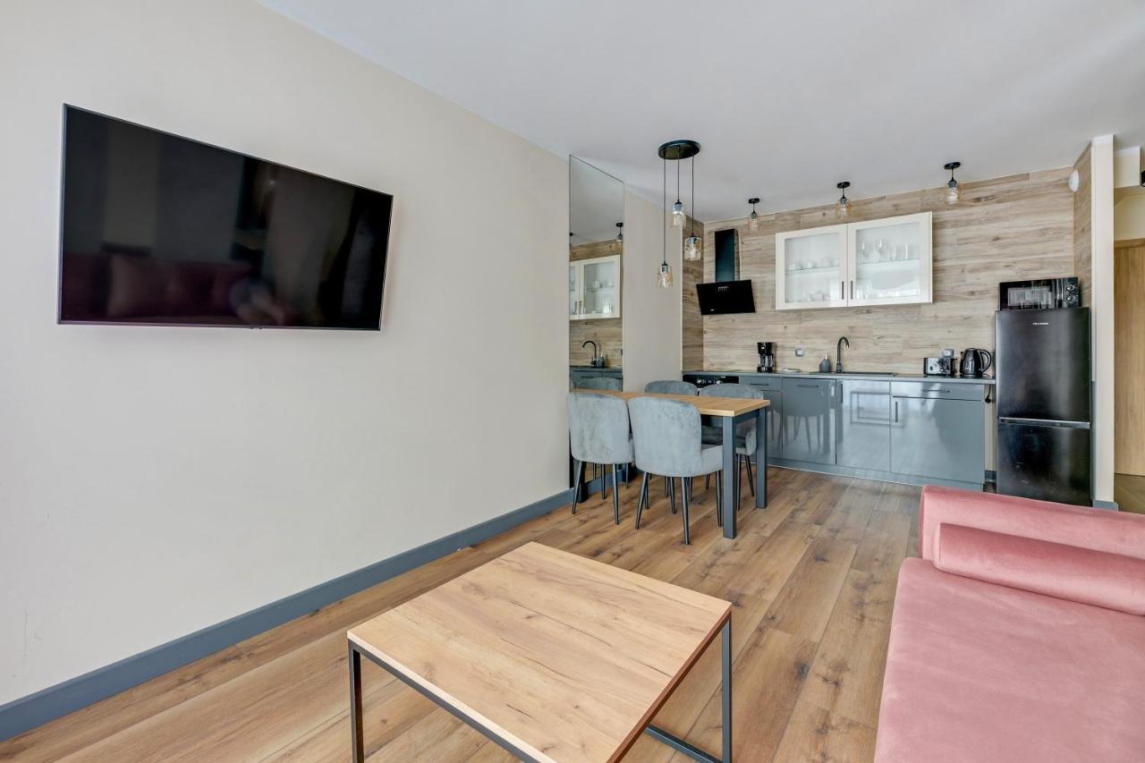 Angielska Grobla 5 Apartments Deluxe Old Town グダニスク エクステリア 写真