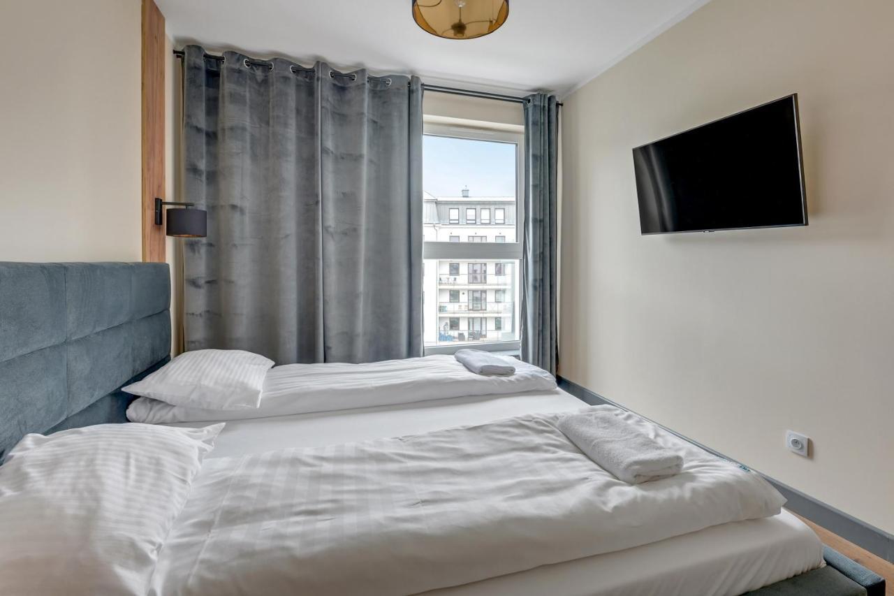 Angielska Grobla 5 Apartments Deluxe Old Town グダニスク エクステリア 写真