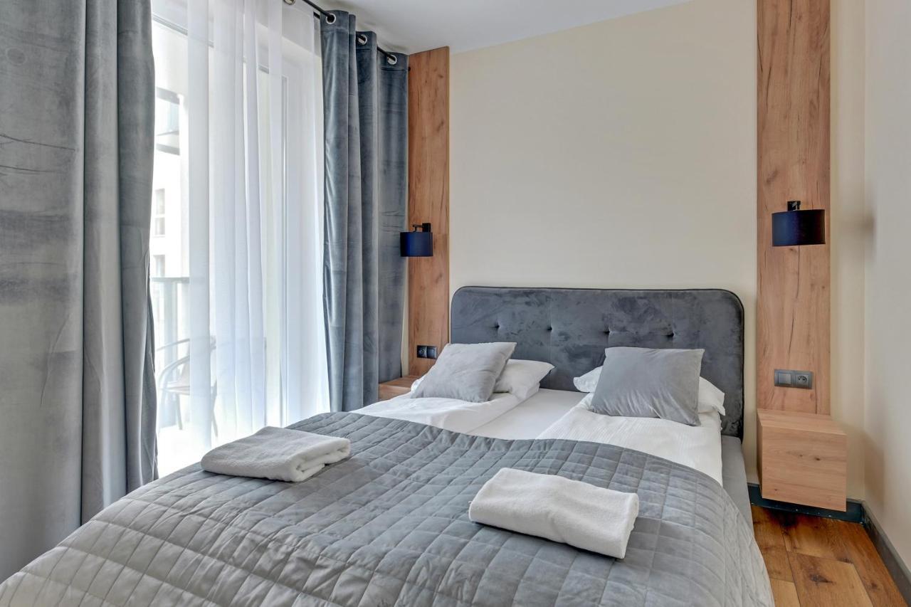 Angielska Grobla 5 Apartments Deluxe Old Town グダニスク エクステリア 写真