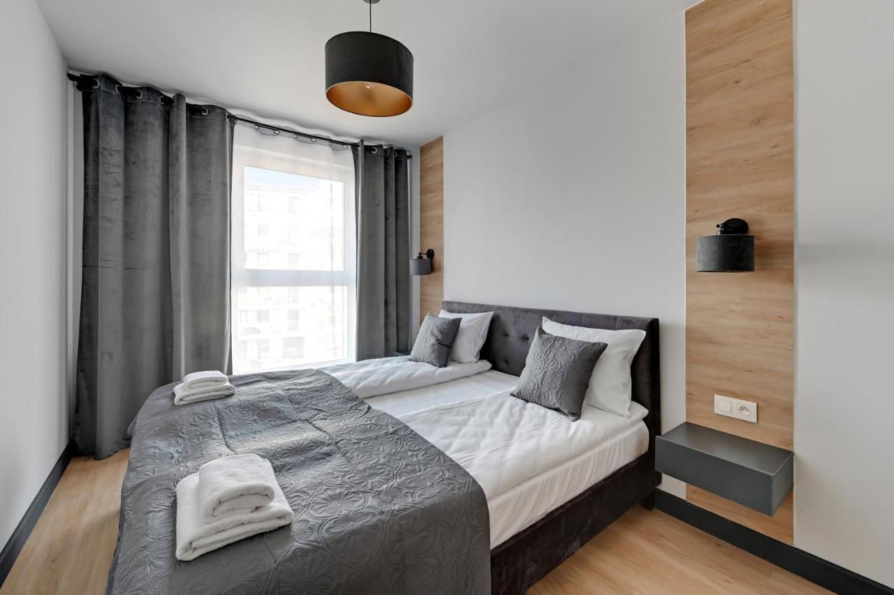 Angielska Grobla 5 Apartments Deluxe Old Town グダニスク エクステリア 写真
