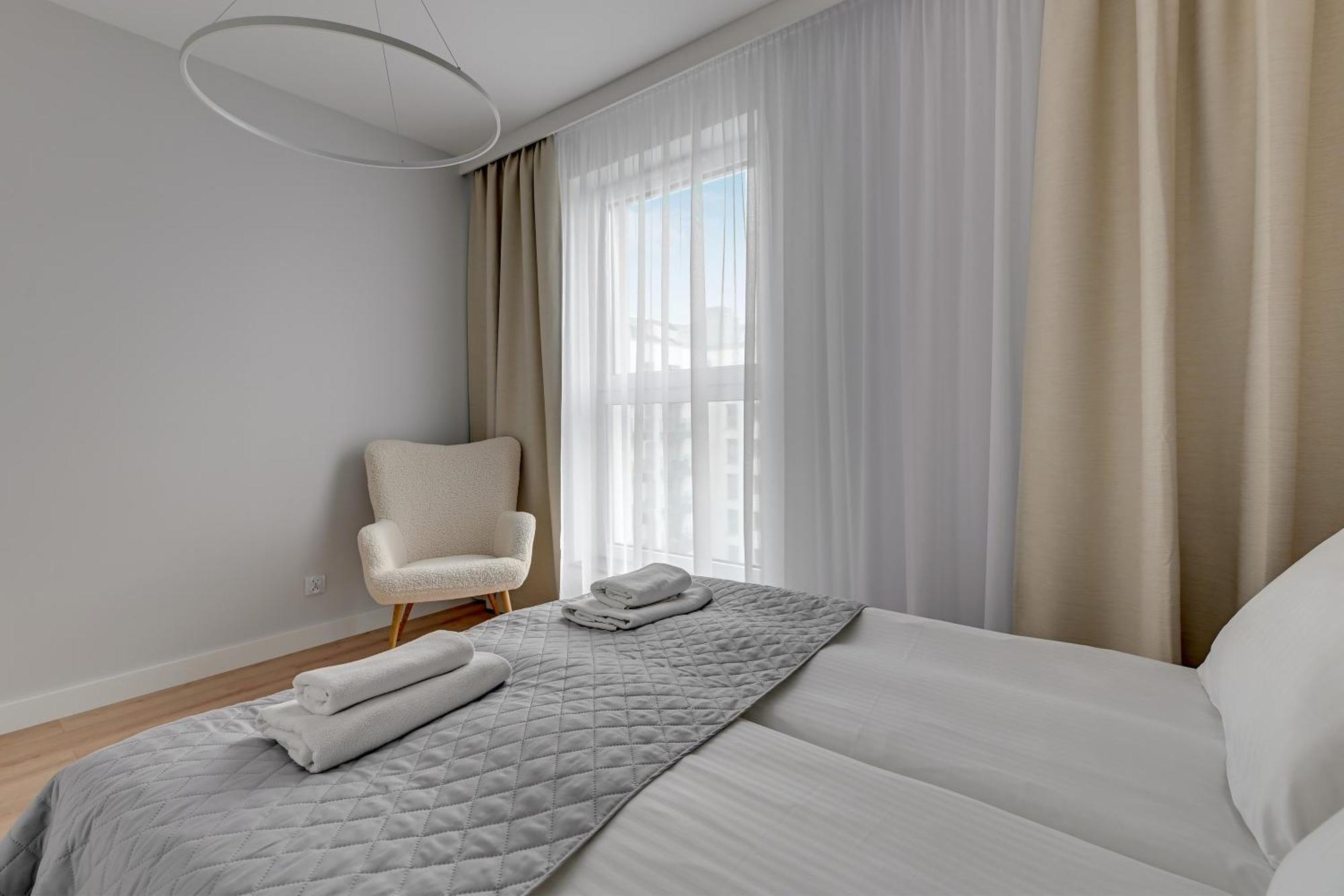 Angielska Grobla 5 Apartments Deluxe Old Town グダニスク エクステリア 写真